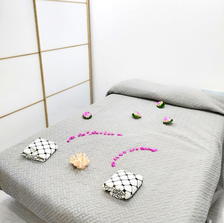 Elegant 3 Bedrooms, Wifi Free 阿德耶 外观 照片