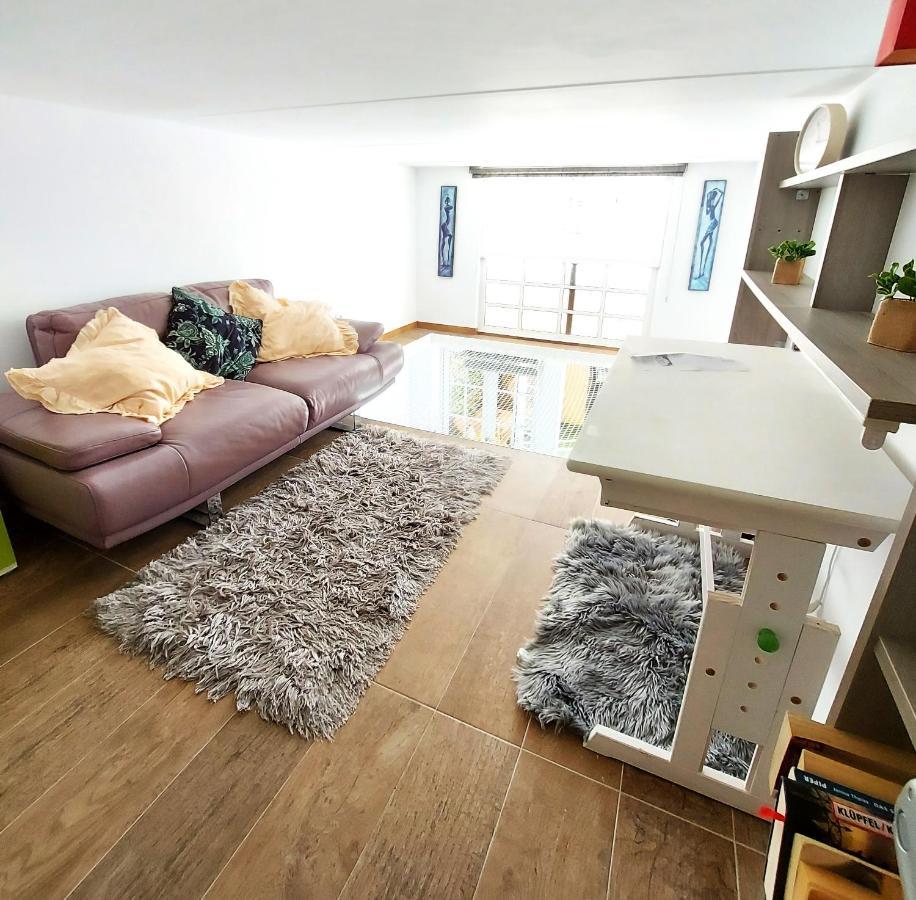 Elegant 3 Bedrooms, Wifi Free 阿德耶 外观 照片